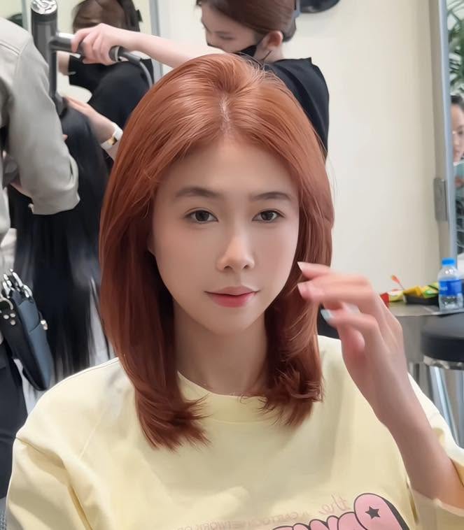 Màu Thời Trang